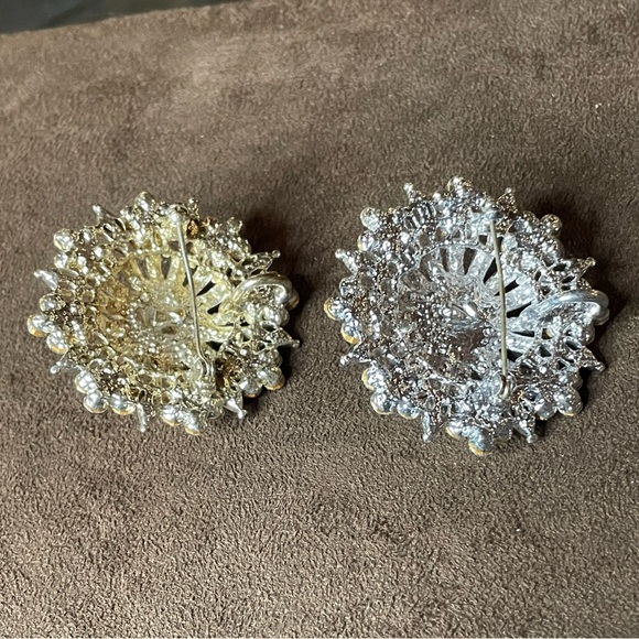 Rhinestone brooches (Your Choice of 1 of 5) - Picture 10 of 11